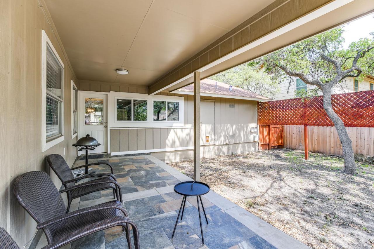 Holiday home Serene Vacation With Smart Tvs